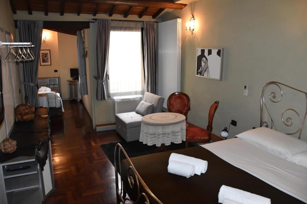 The Black Sheep B&B Florence Exterior photo