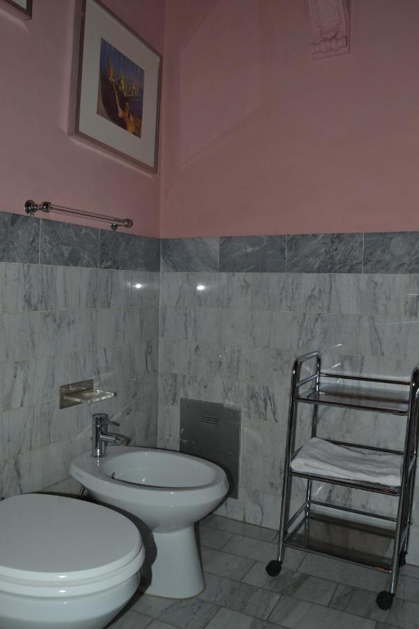 The Black Sheep B&B Florence Exterior photo
