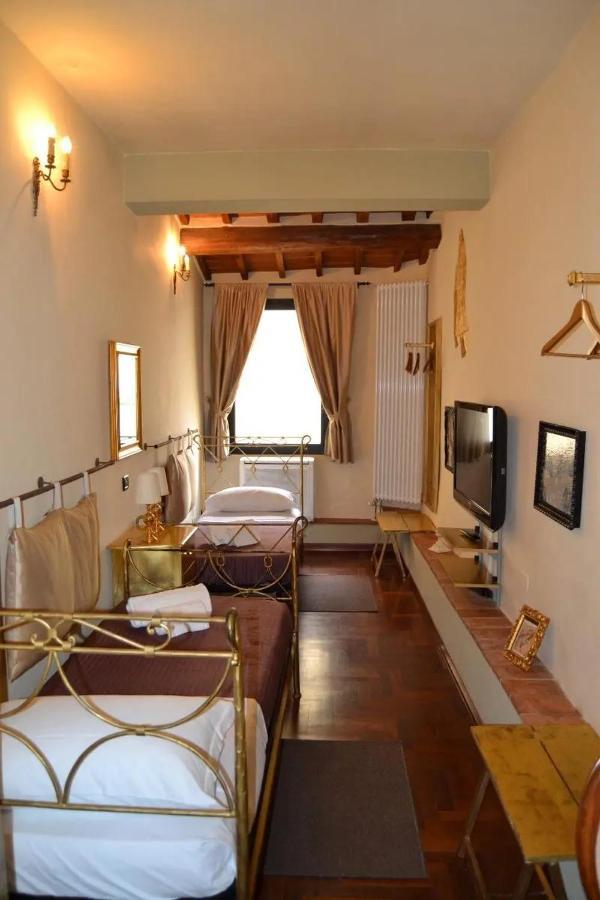 The Black Sheep B&B Florence Exterior photo